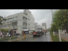 Expédition et chargement d'armoires vieillissantes